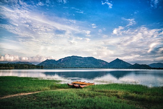 kandalama lake